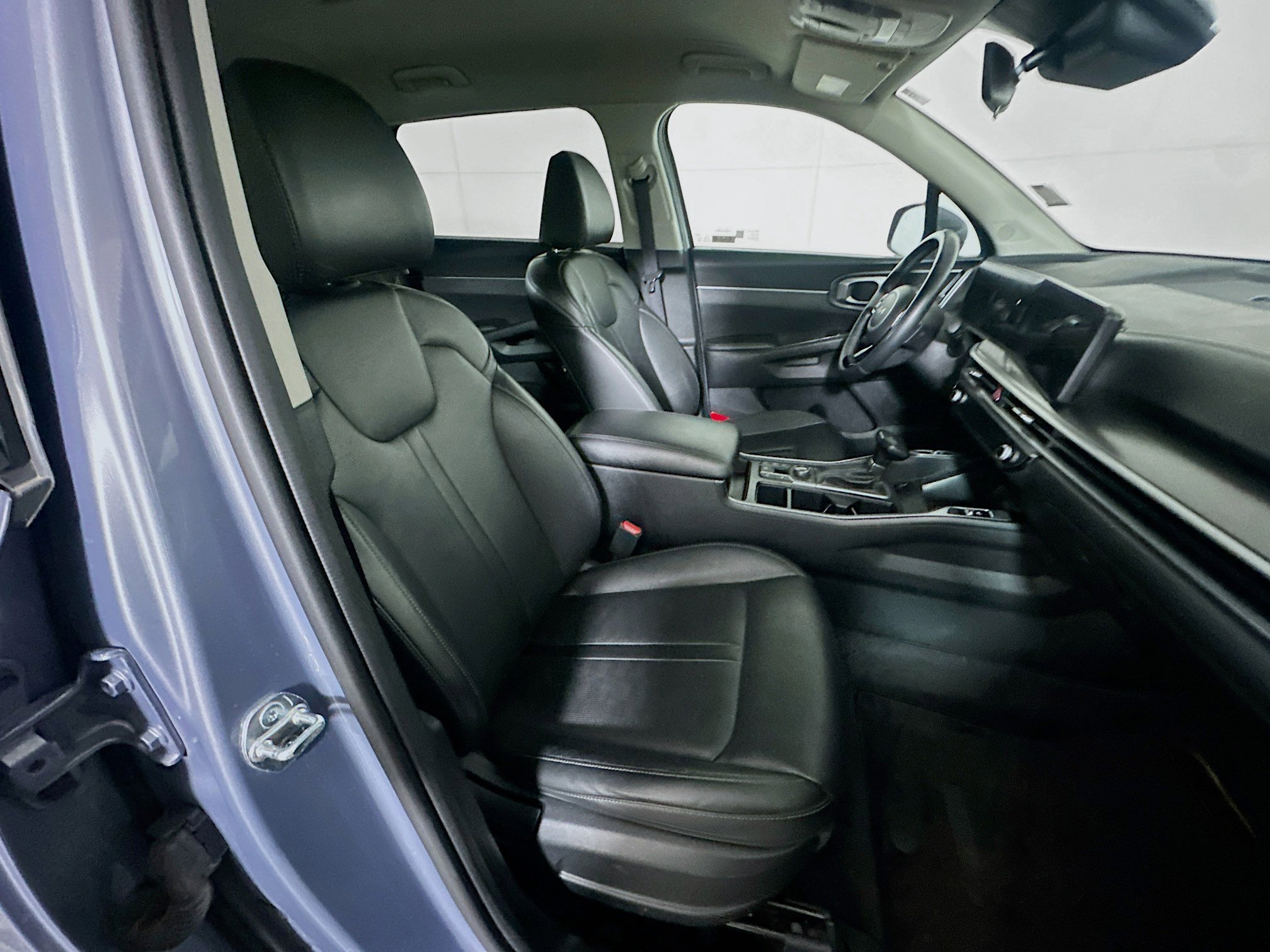 Used 2024 Kia Sorento S image 30