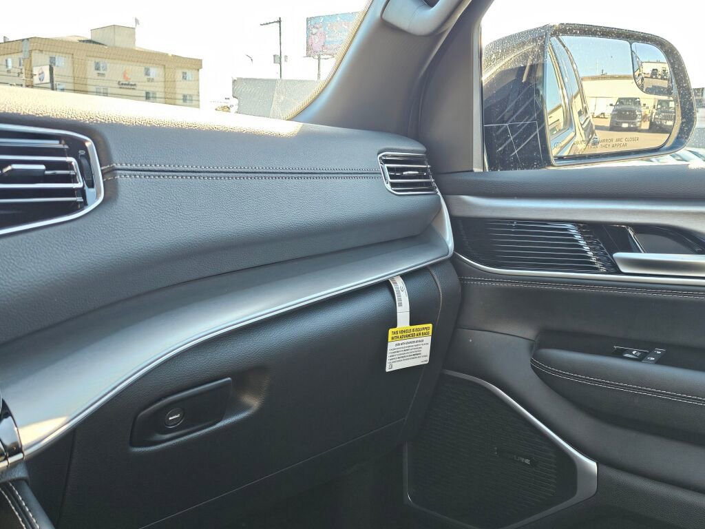 New 2025 Jeep Wagoneer Series II image 23