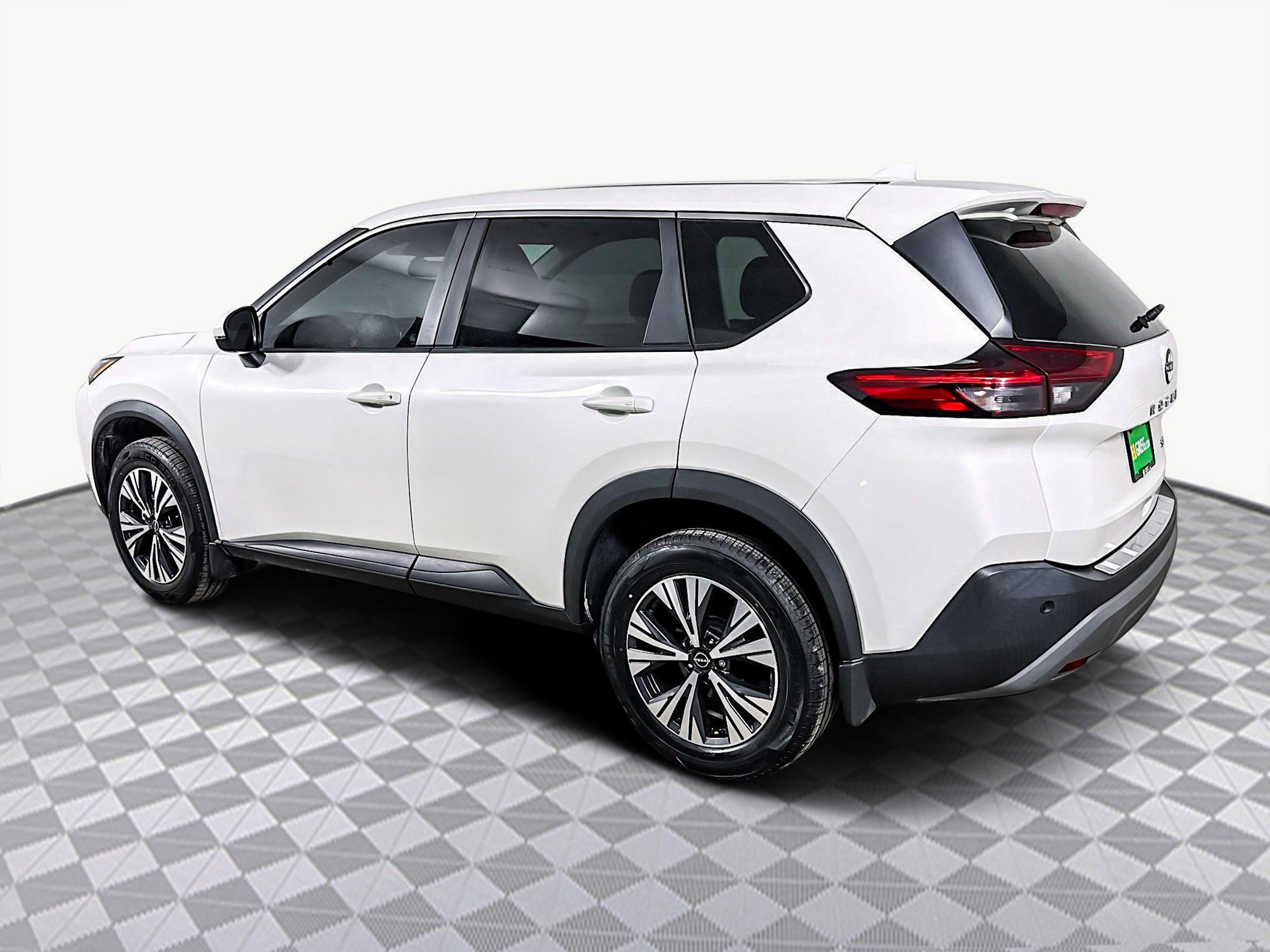 Used 2023 Nissan Rogue SV image 7