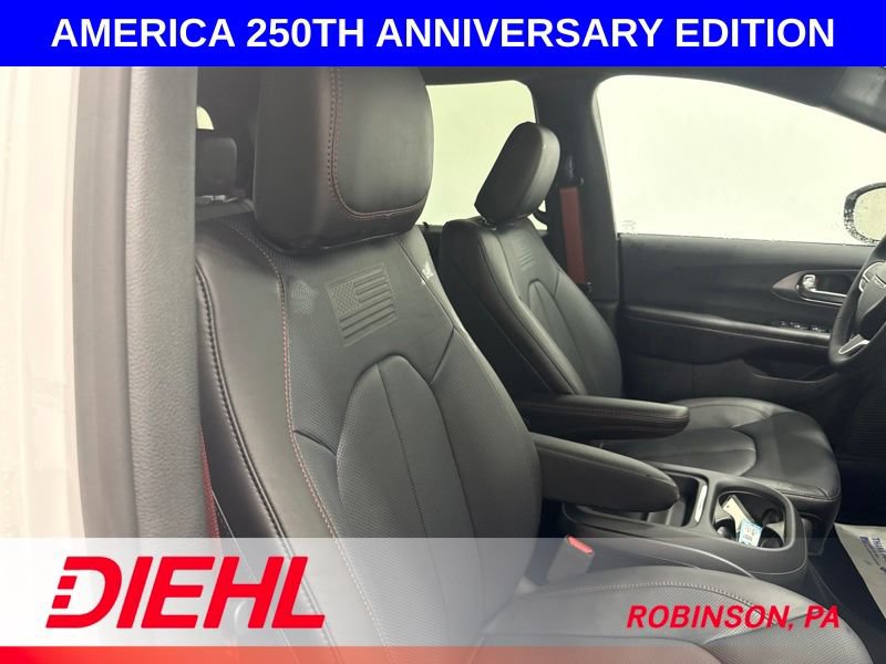 New 2027 Chrysler Pacifica Select FWD image 17