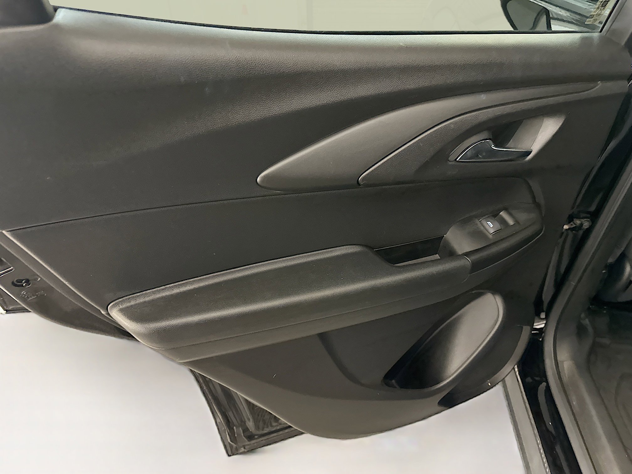 Used 2023 Chevrolet TrailBlazer RS w/ Convenience Package image 27