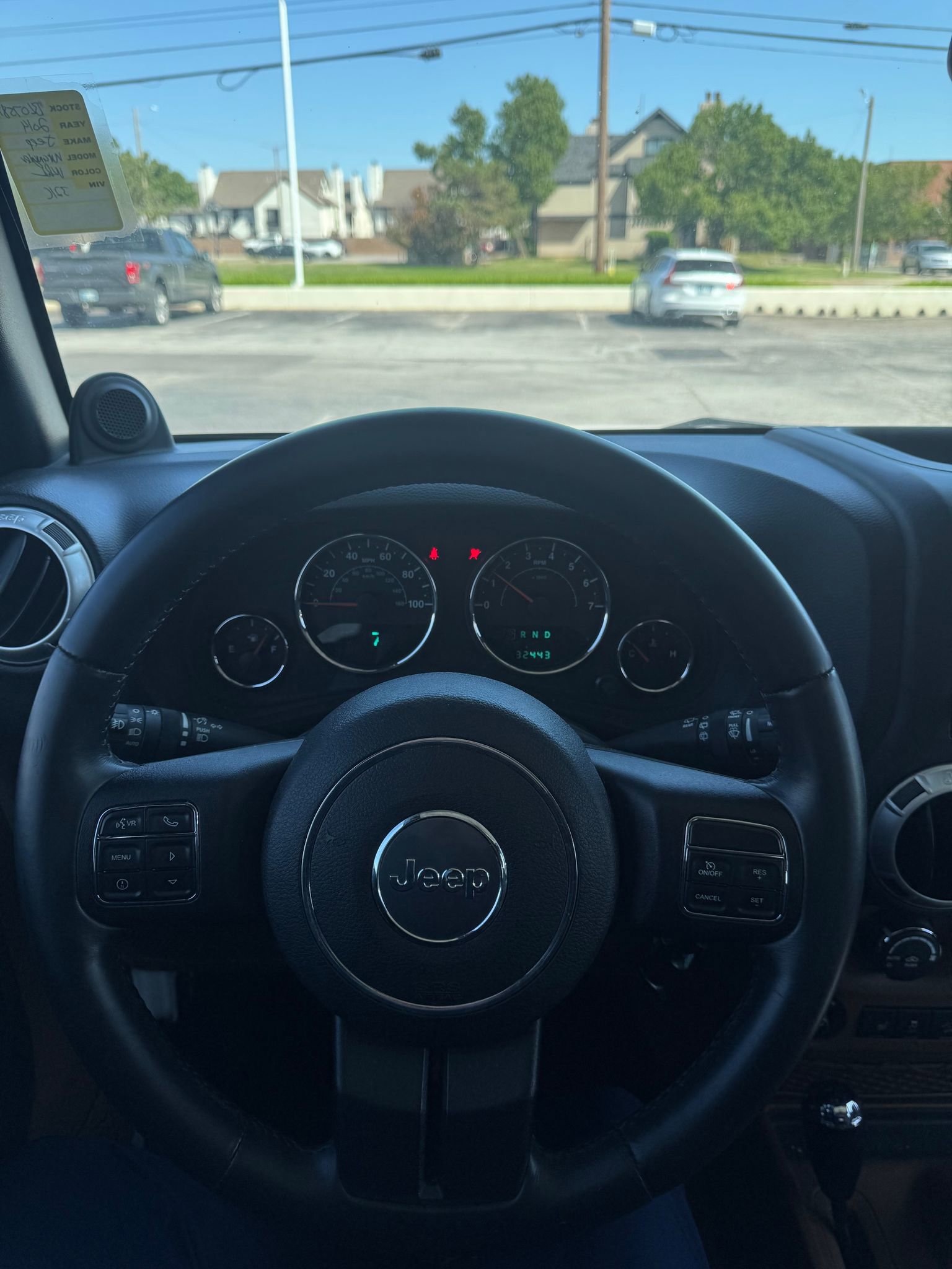 Used 2014 Jeep Wrangler Unlimited Sahara w/ Connectivity Group image 10