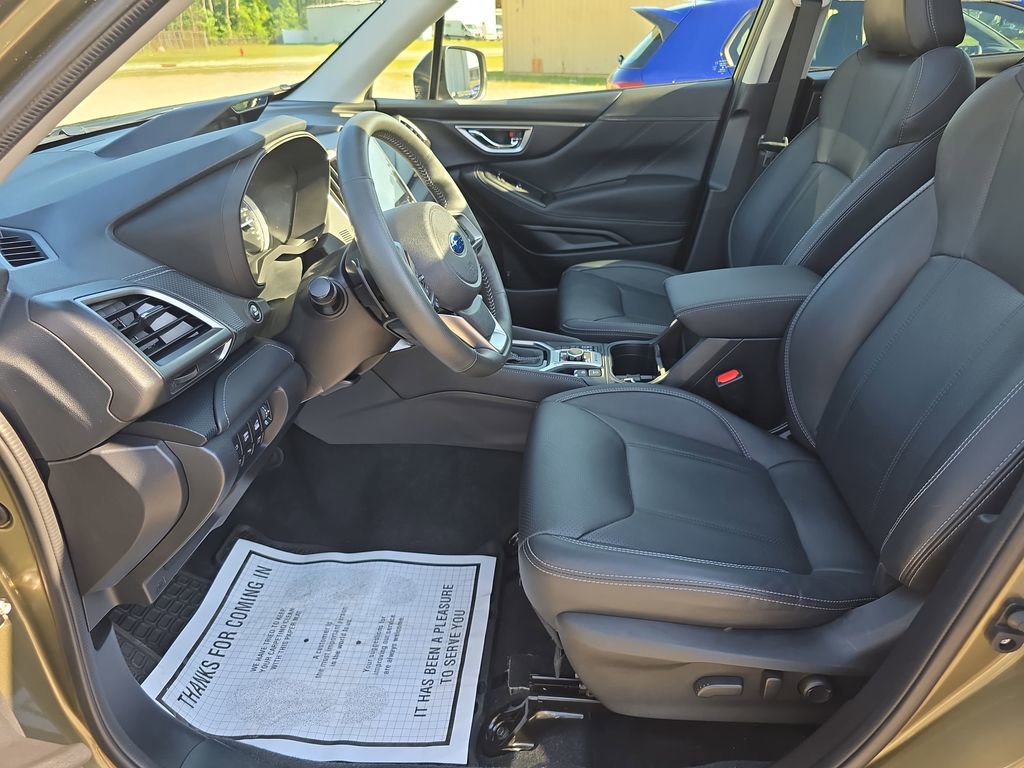 Certified 2023 Subaru Forester Touring AWD/4WD image 12