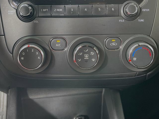 Used 2017 Kia Forte LX FWD image 15