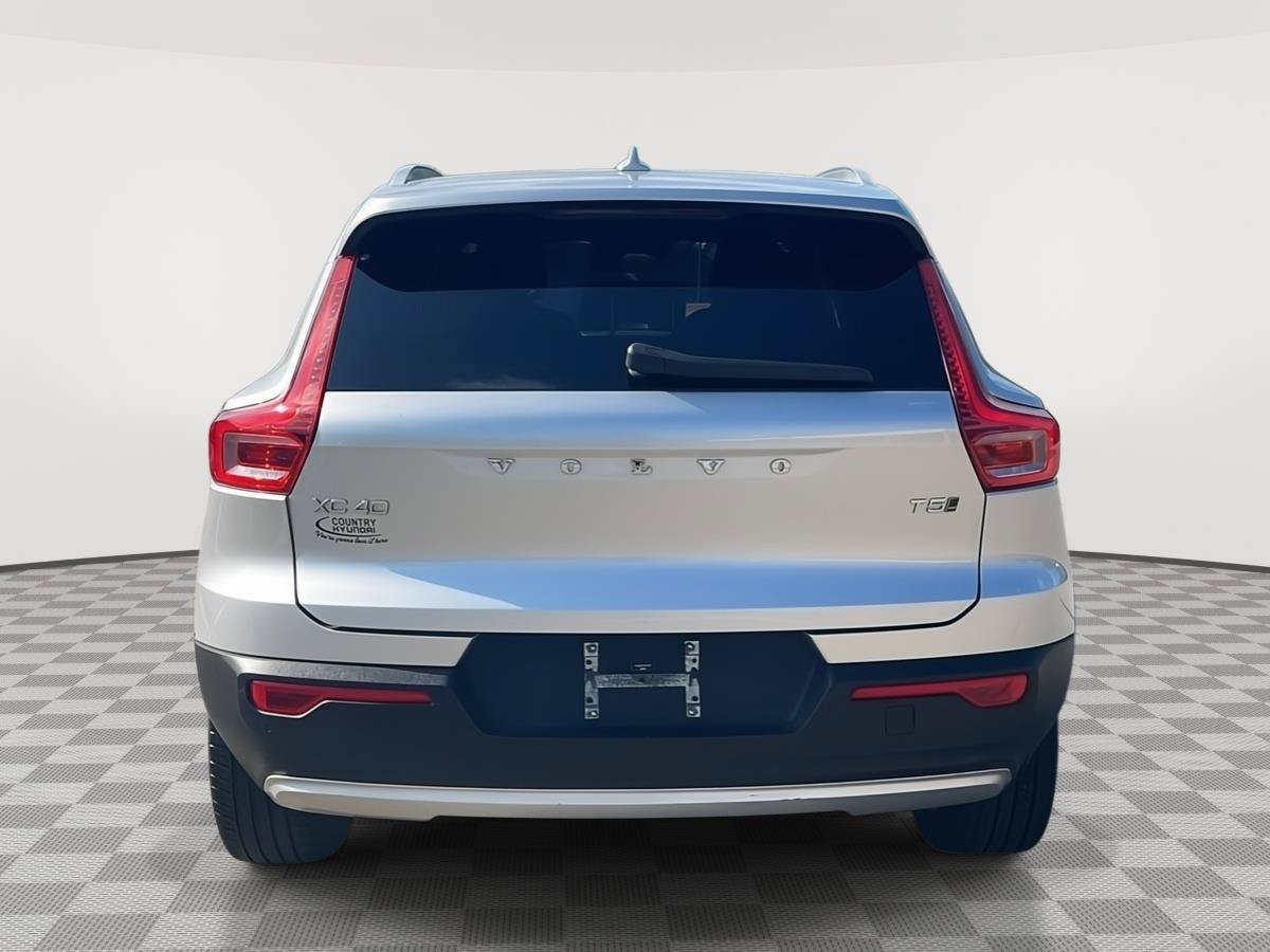 Used 2019 Volvo XC40 T5 Momentum AWD/4WD image 6