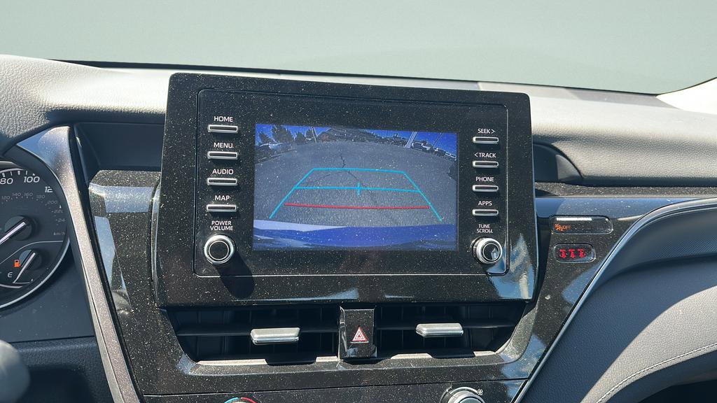 Used 2024 Toyota Camry SE FWD image 15
