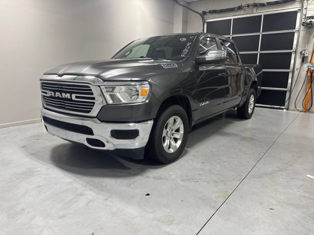 Used 2024 RAM 1500 Laramie AWD/4WD image 2