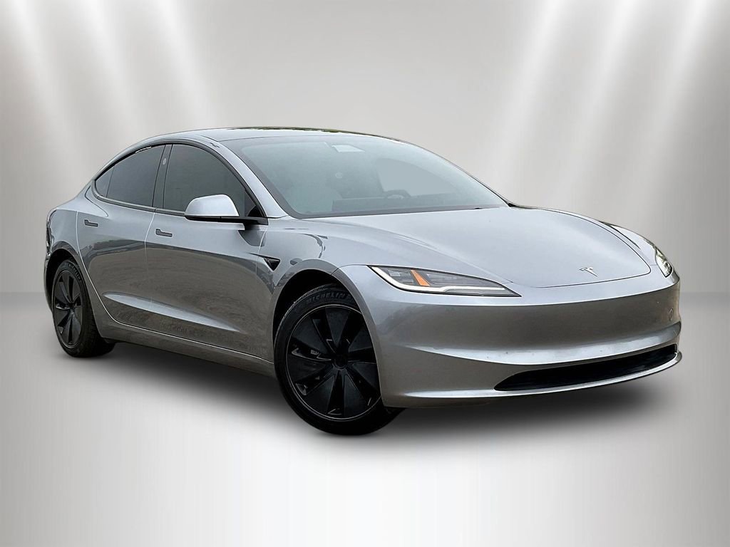 Used 2024 Tesla Model 3 Standard Range RWD image 3