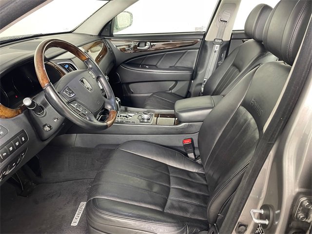Used 2011 Hyundai Equus Ultimate image 2