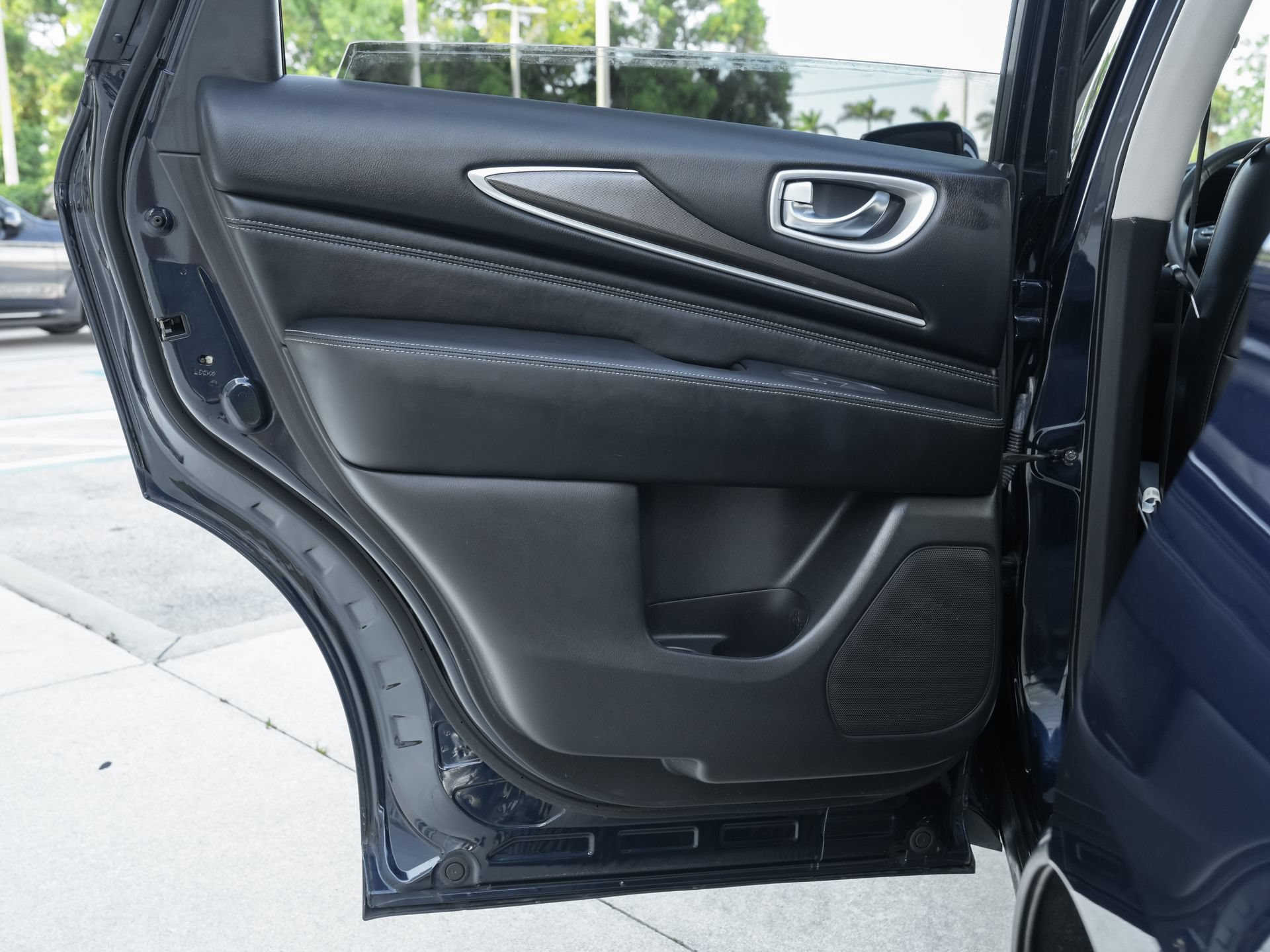 Certified 2020 INFINITI QX60 Luxe FWD image 32