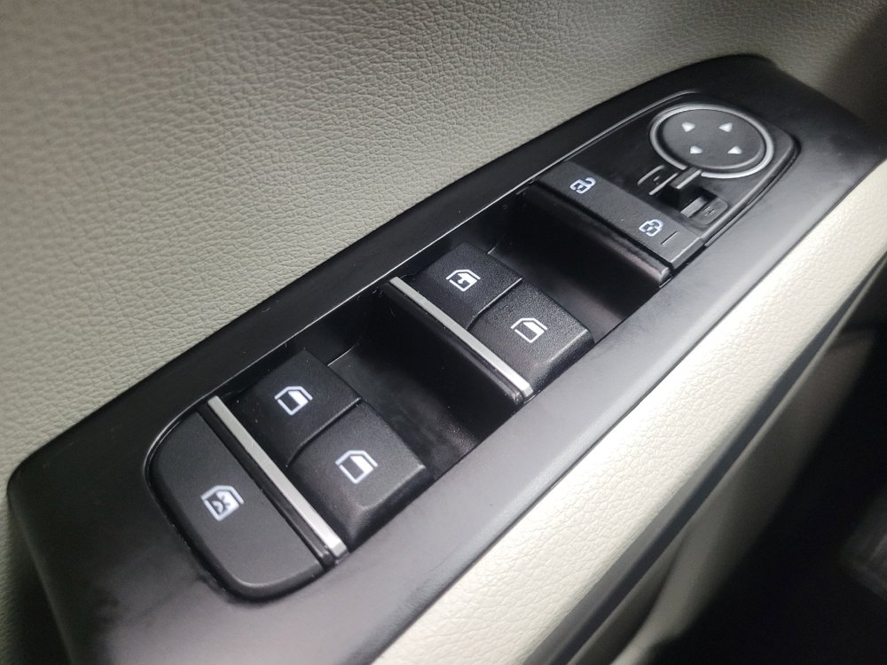 Used 2023 Kia Soul LX image 27