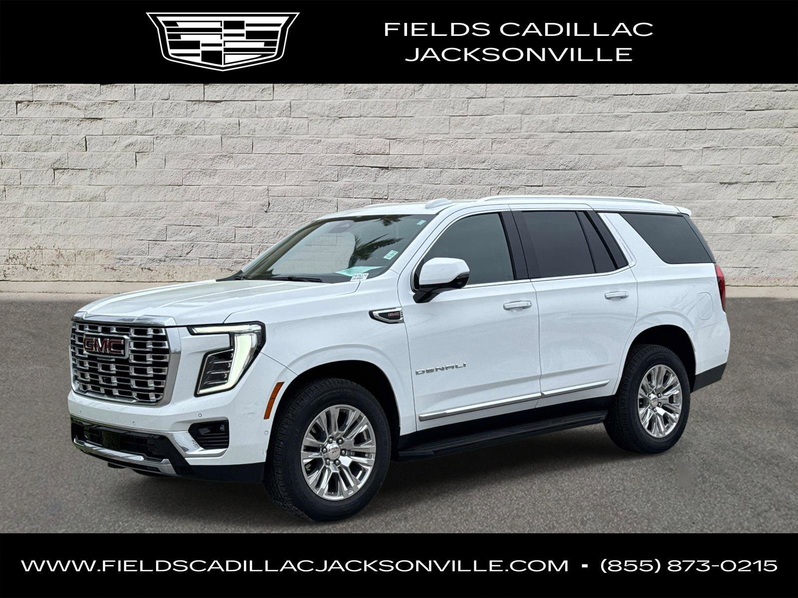 Used 2025 GMC Yukon Denali AWD/4WD image 1