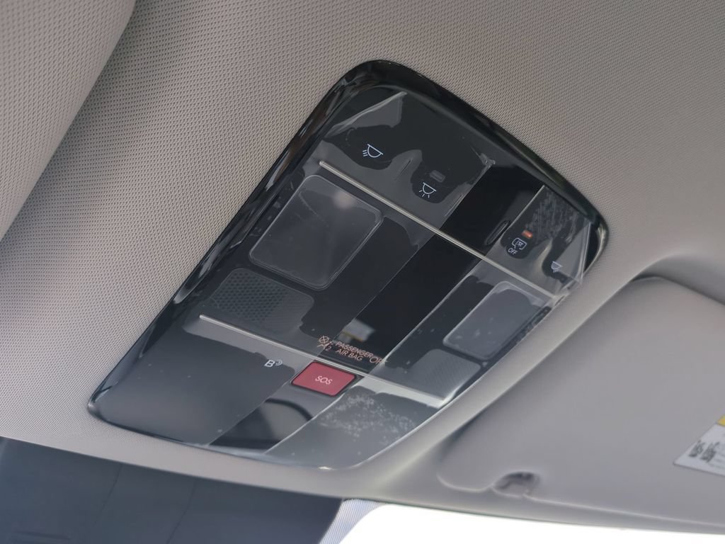 New 2027 Hyundai Santa Fe SEL FWD image 25