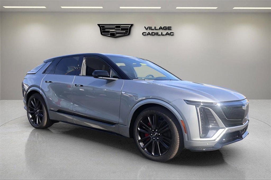 New 2026 Cadillac Lyriq V image 7