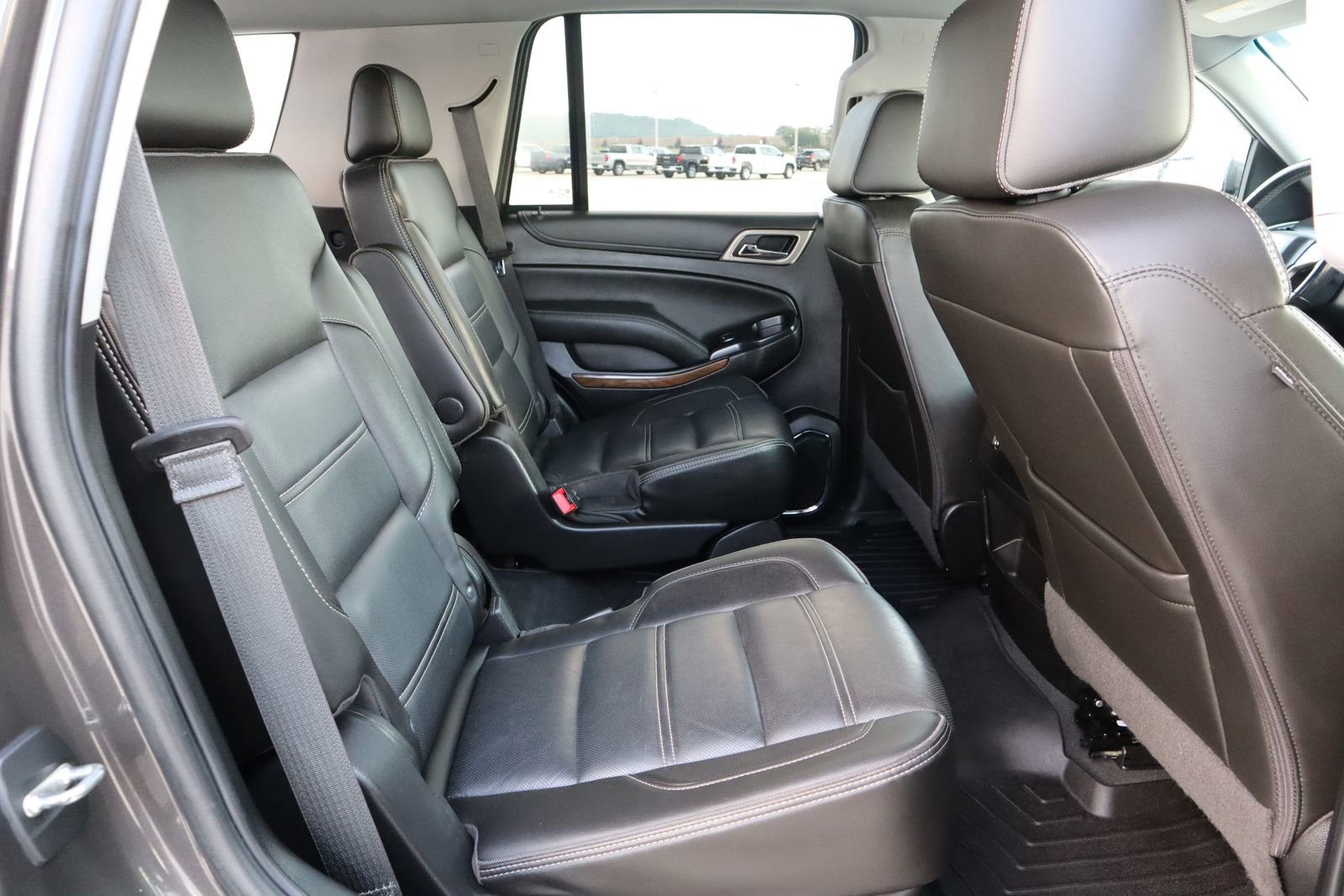 Used 2019 GMC Yukon Denali RWD image 14