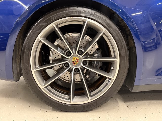 Certified 2020 Porsche 911 Carrera RWD image 11