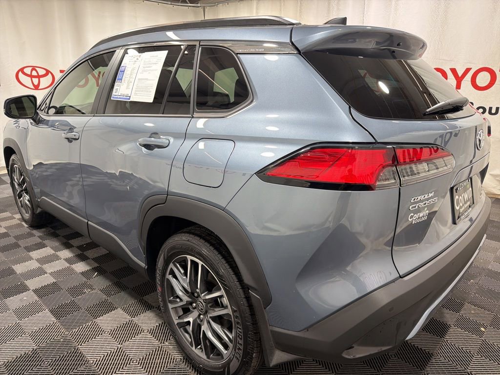 Used 2026 Toyota Corolla Cross XLE w/ Convenience Package image 4