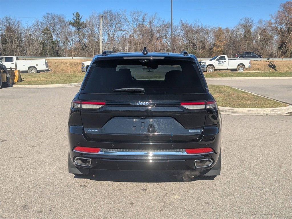 Used 2022 Jeep Grand Cherokee Overland w/ Luxury Tech Group IV image 4