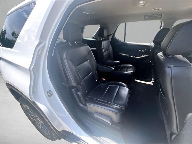 Used 2020 Chevrolet Traverse RS FWD image 28