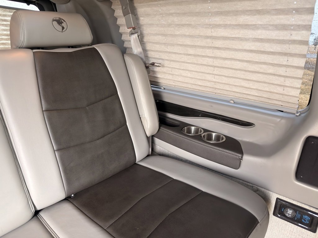 Used 2021 Chevrolet Express 2500 LS w/ Enhanced Convenience Package image 67