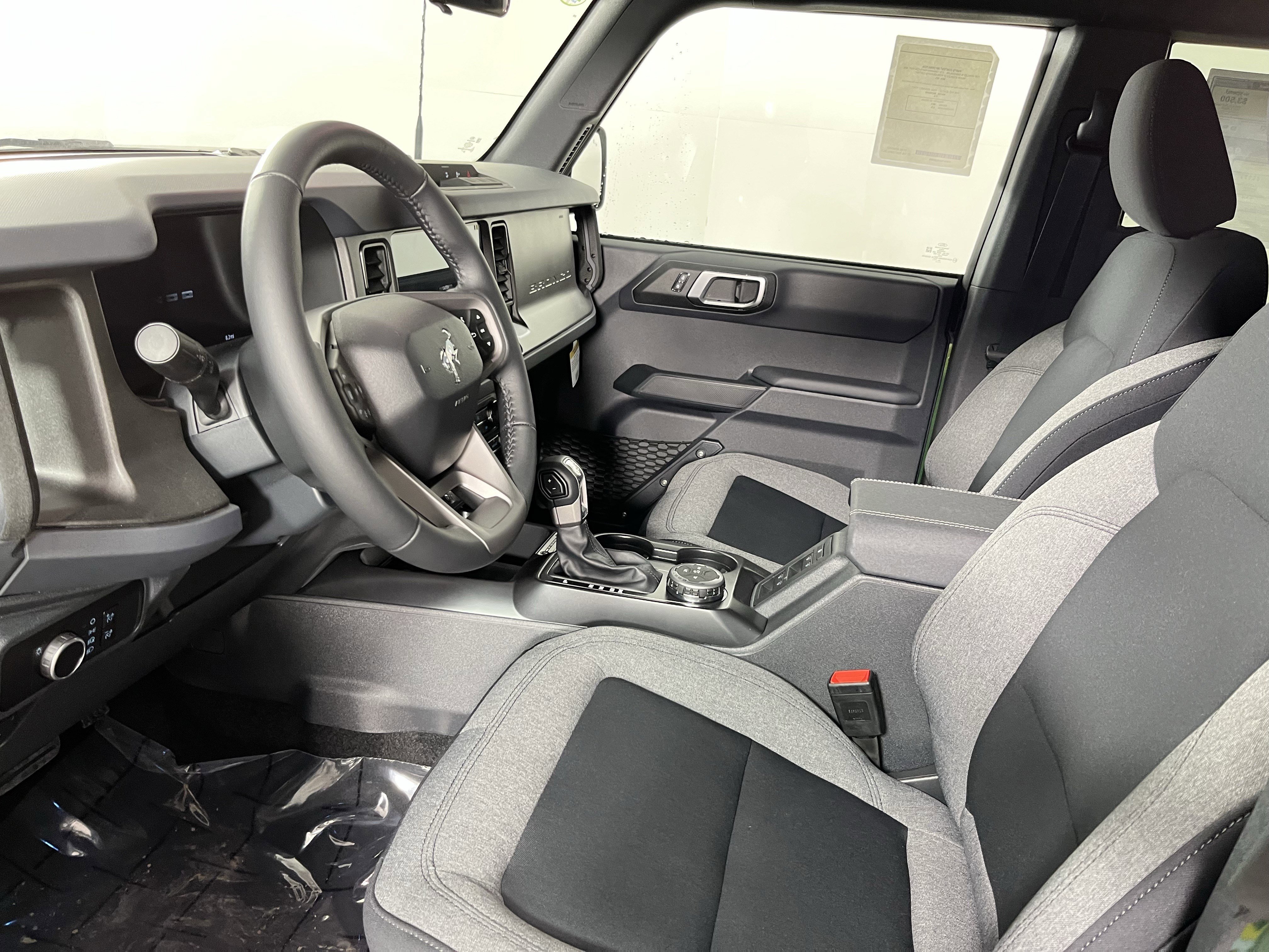 New 2025 Ford Bronco Big Bend image 9