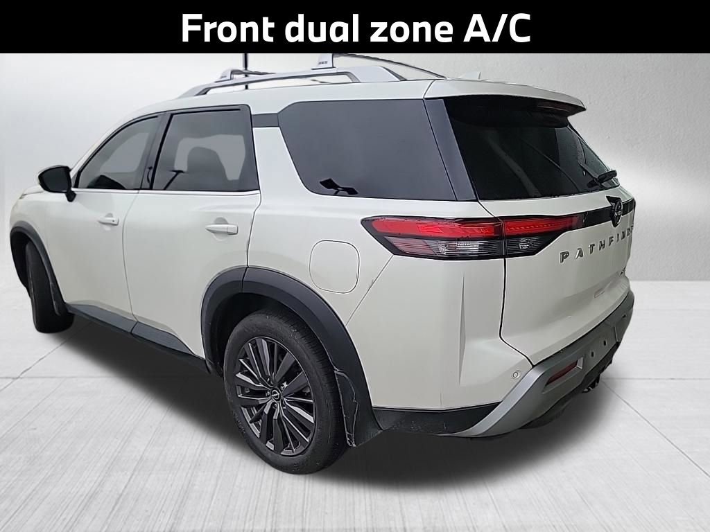 Used 2022 Nissan Pathfinder SL w/ SL Premium Package image 8