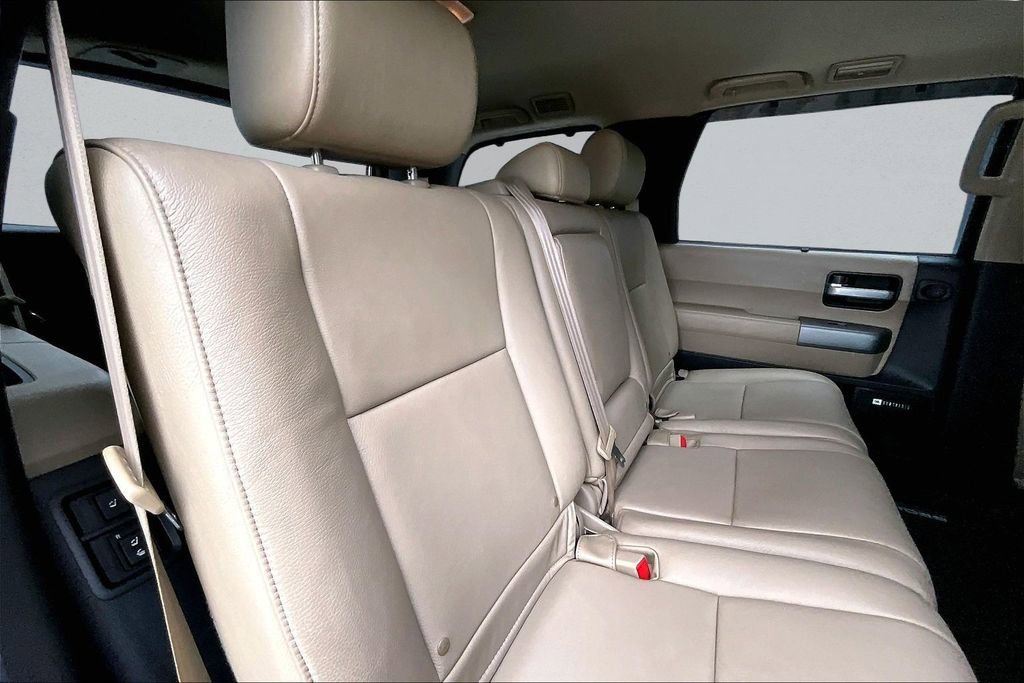 Used 2017 Toyota Sequoia Limited AWD/4WD image 23