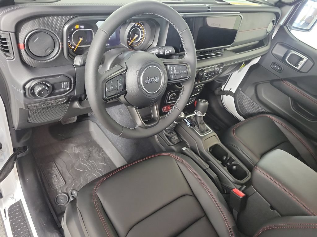 New 2027 Jeep Wrangler Unlimited Rubicon AWD/4WD image 11