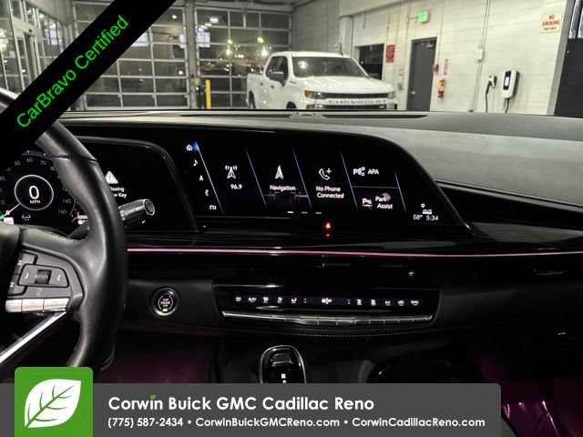 Used 2021 Cadillac Escalade Sport w/ Driver Assist Tech Package AWD/4WD image 24