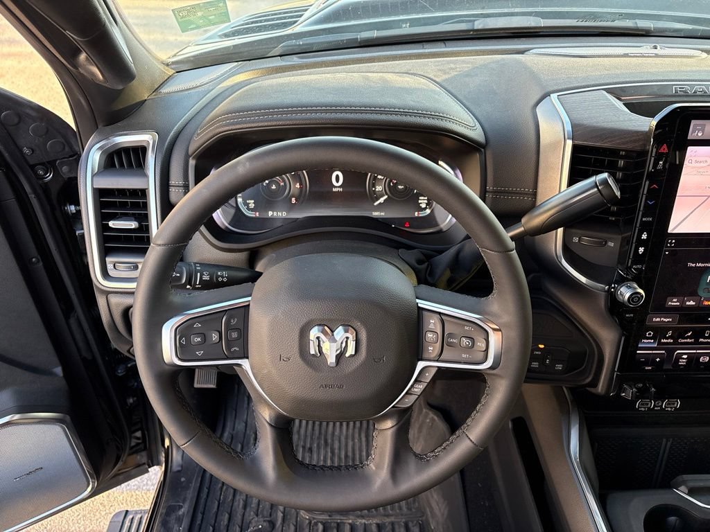 Used 2025 RAM 2500 Laramie AWD/4WD image 29