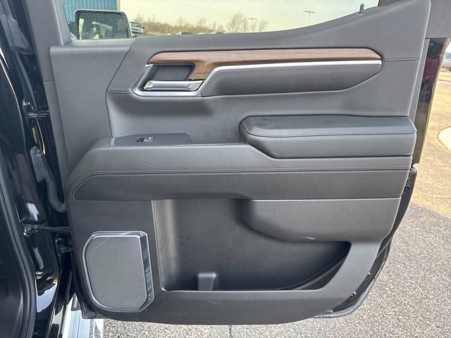 Used 2024 Chevrolet Silverado 1500 High Country w/ Z71 Off-Road Package image 22