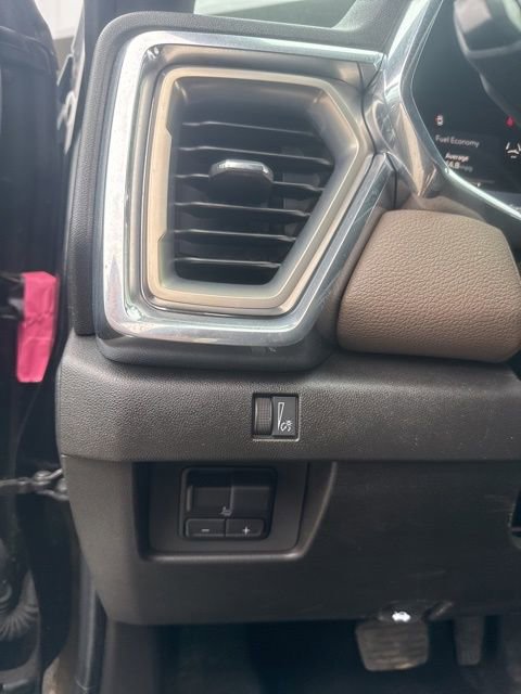 Used 2023 GMC Canyon Denali image 20