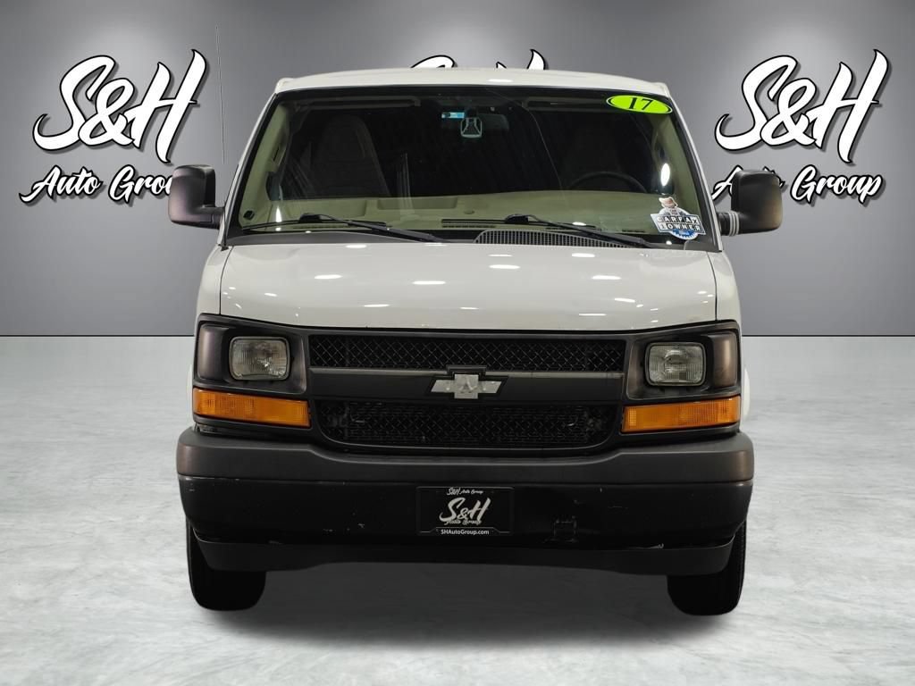 Used 2017 Chevrolet Express 2500 RWD image 12