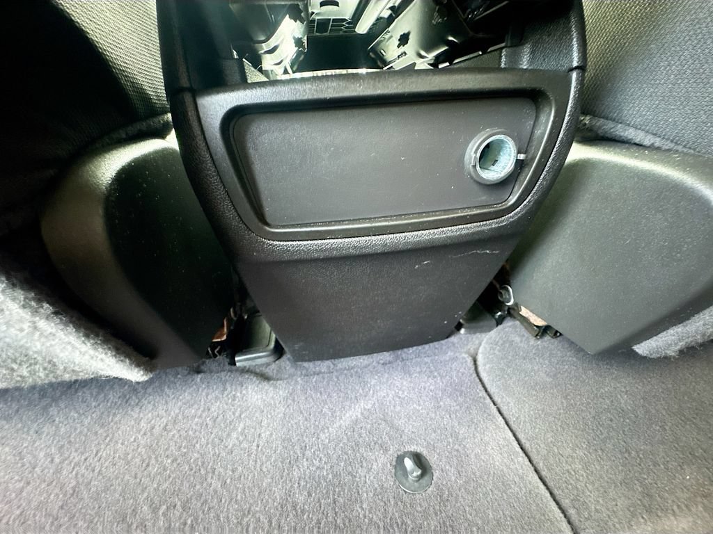 Used 2012 GMC Acadia SLE AWD/4WD image 35