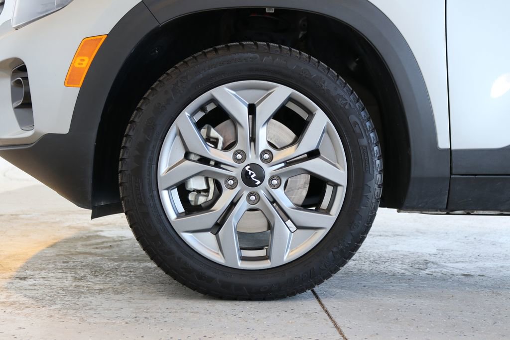 Used 2024 Kia Seltos S image 41