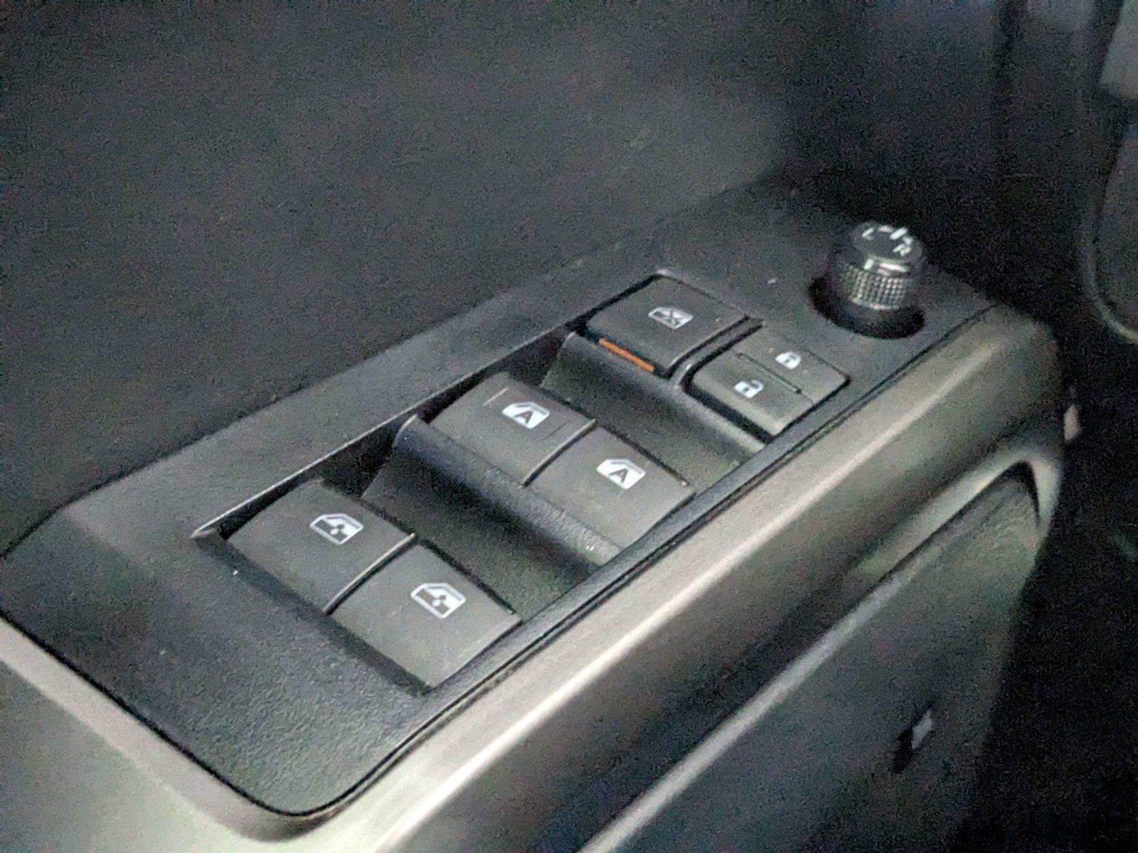 Certified 2022 Toyota Tacoma Limited AWD/4WD image 14