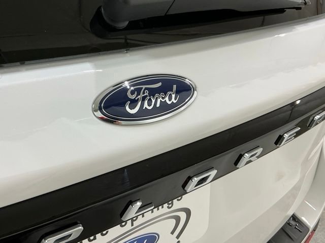 Used 2025 Ford Explorer Active w/ Active Comfort Package image 5