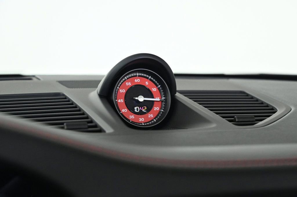 Certified 2022 Porsche 911 Targa 4S image 26