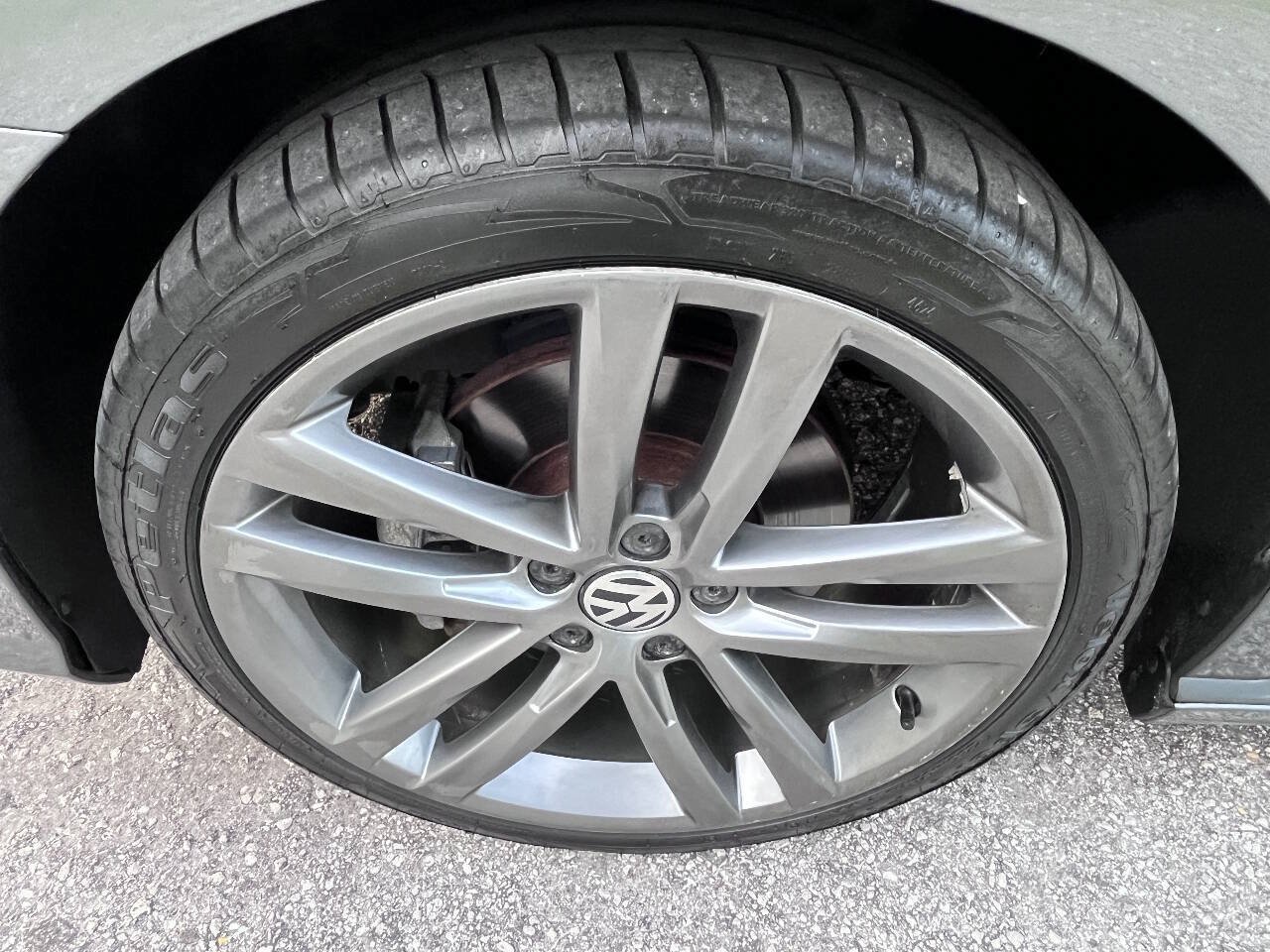 Used 2019 Volkswagen Passat 2.0T SE R-Line FWD image 18