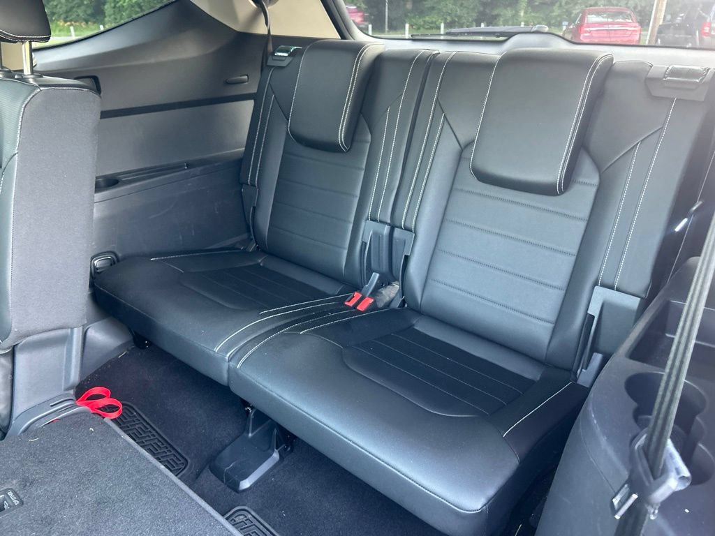 Used 2023 Volkswagen Atlas SEL Premium AWD/4WD image 29