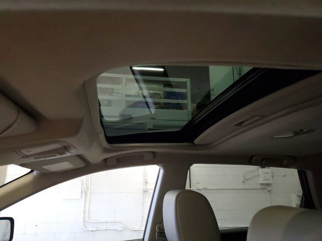 Used 2008 Nissan Rogue SL w/ Premium Pkg image 22