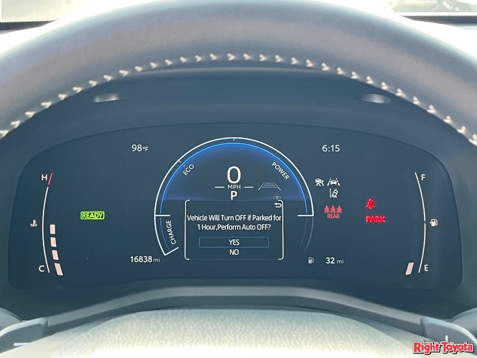 Used 2026 Toyota Camry SE FWD image 25