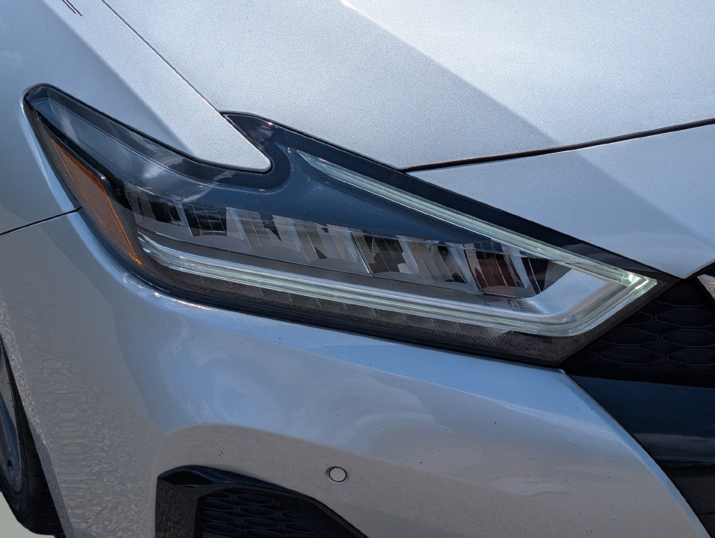 Certified 2019 Nissan Maxima Platinum FWD image 9