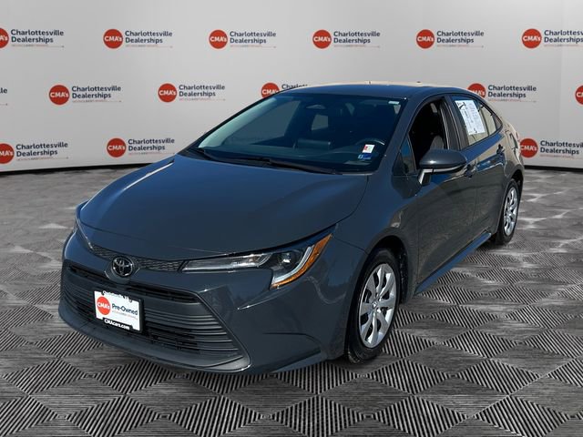 Used 2023 Toyota Corolla LE image 1