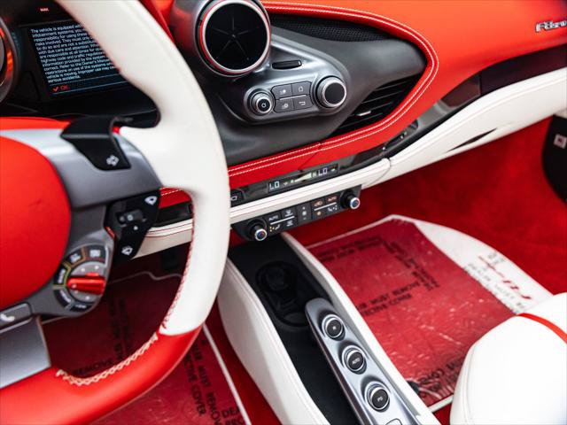 Used 2022 Ferrari F8 Tributo RWD image 29
