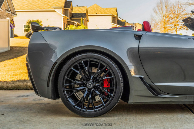 Used 2016 Chevrolet Corvette Z06 w/ 3LZ Preferred Equipment Group image 10