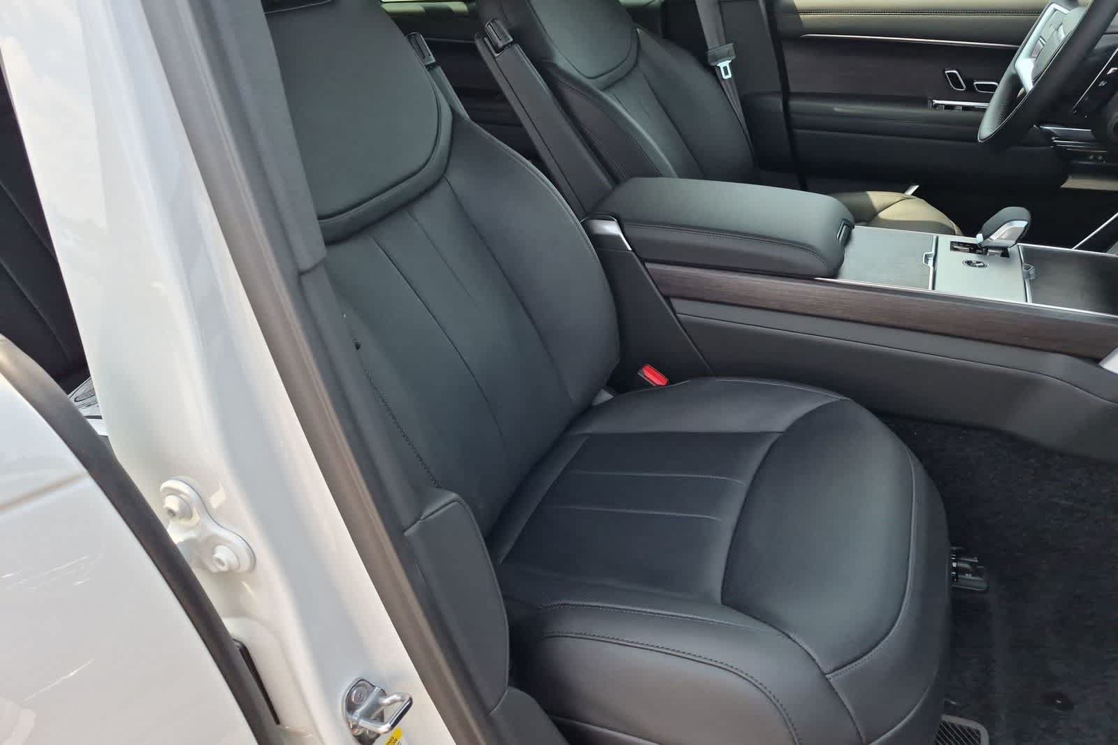 New 2026 Land Rover Range Rover SE AWD/4WD image 22