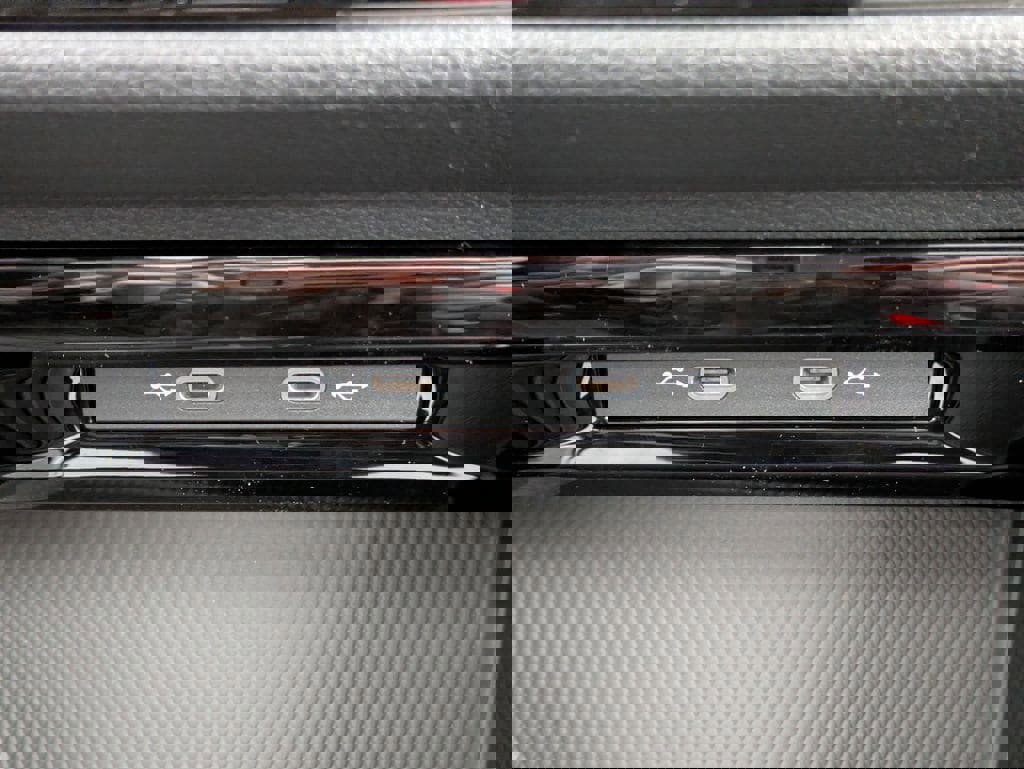 New 2026 Volkswagen GTI SE image 30