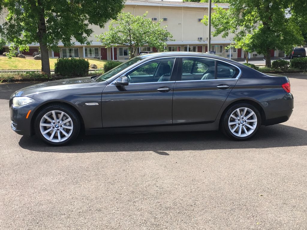 Used 2014 BMW 535i Sedan RWD image 3