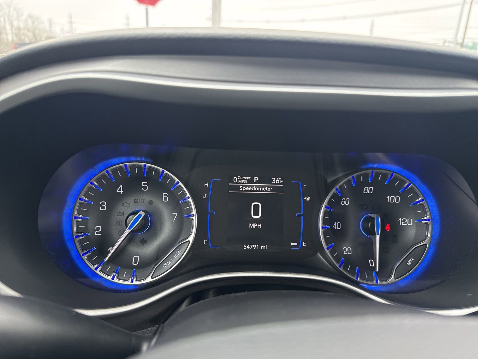 Used 2020 Chrysler Pacifica Touring-L image 26